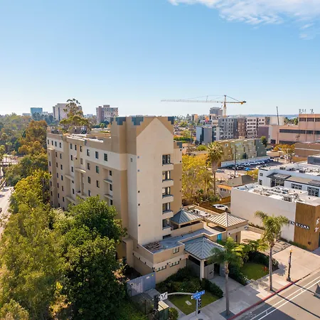 Uptown Inn - Limited Service Apart-Hotel-3